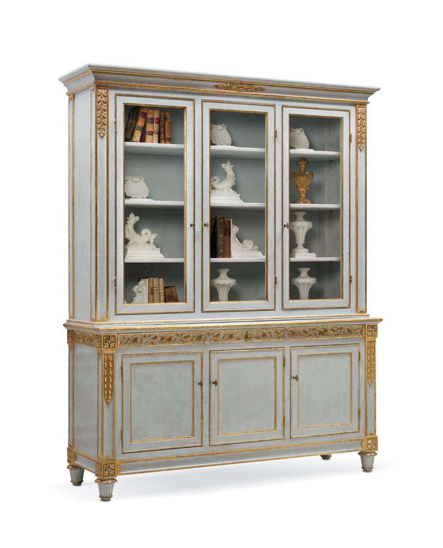 Vitrine 3-türig im neoklassizistischen Stil, 181 x 63 x h 228 cm von Fatto Italia