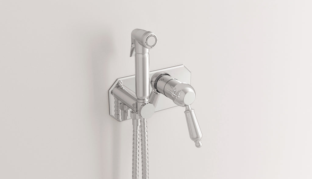 WC-Absperrset mit Mischbatterie und Handbrause Caruso von Fatto Italia