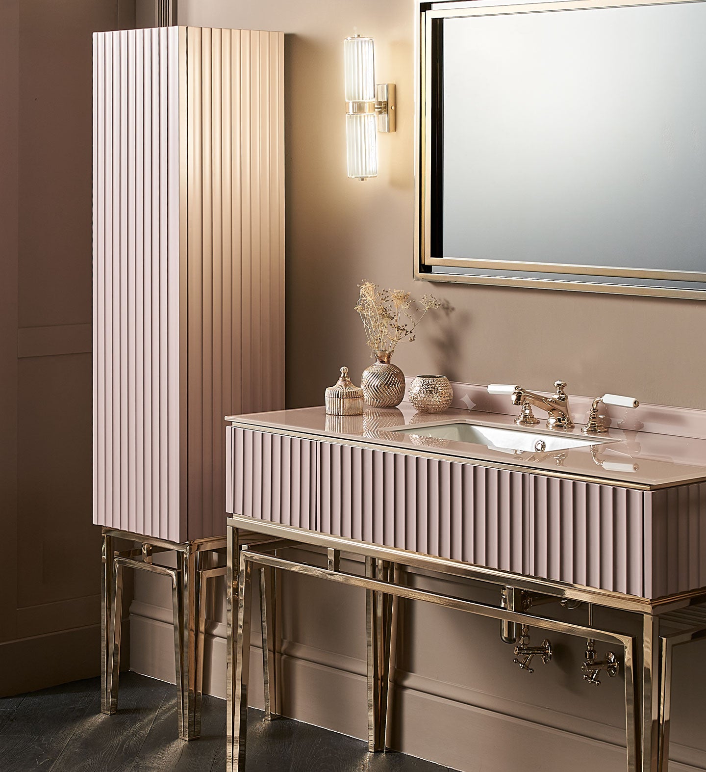 Marilyn Säulenschrank aus Holz von Fatto Italia