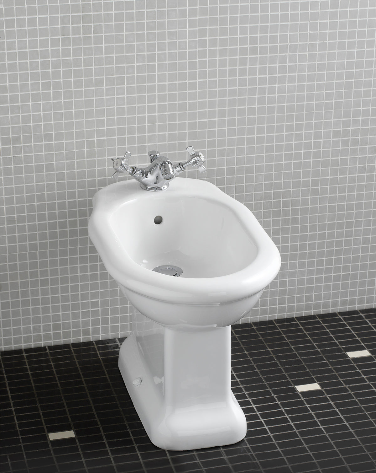 Bidet Etoile | Fatto Italia