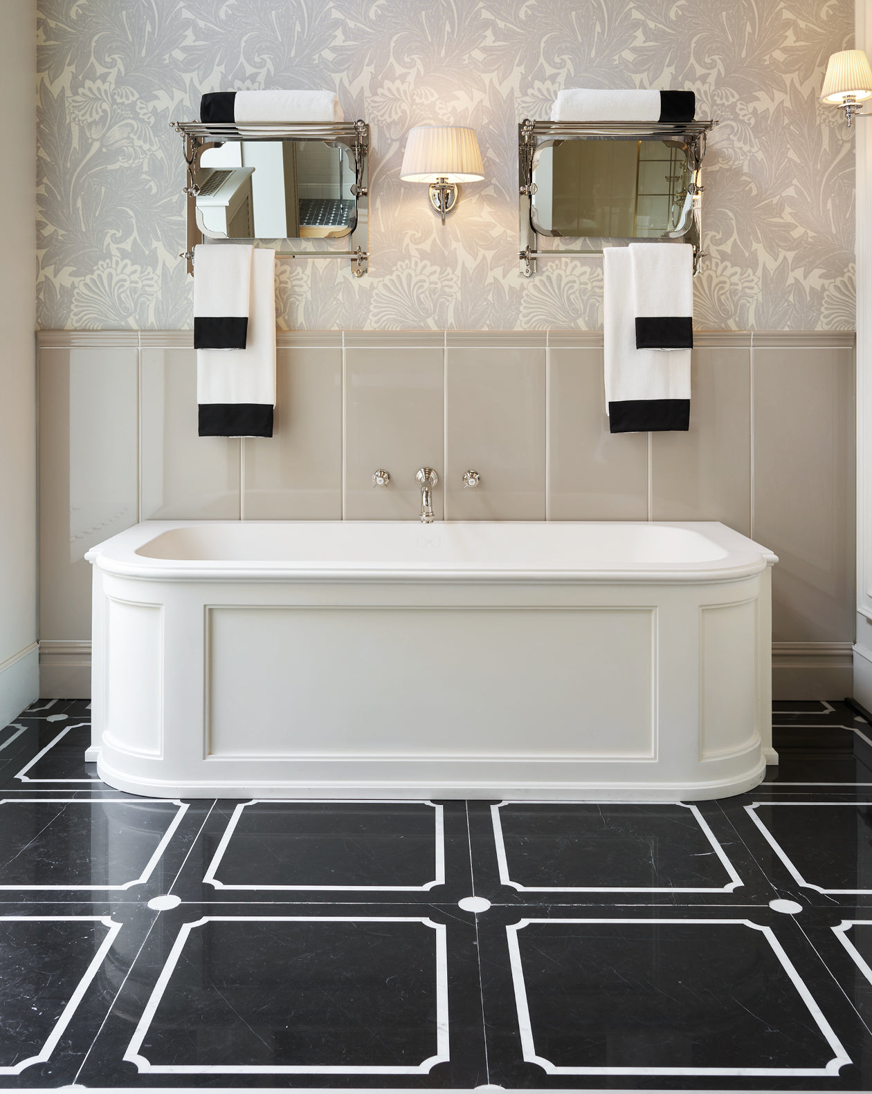 President bathtub | Fatto Italia