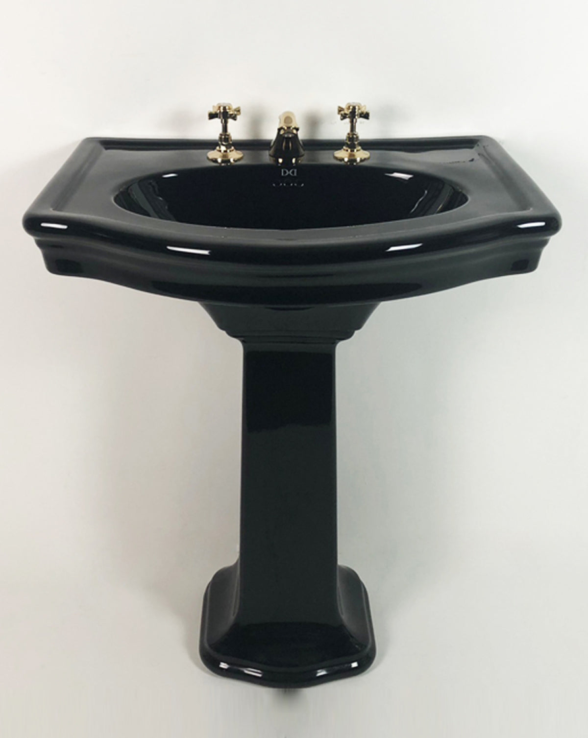 New Etoile basin | Fatto Italia