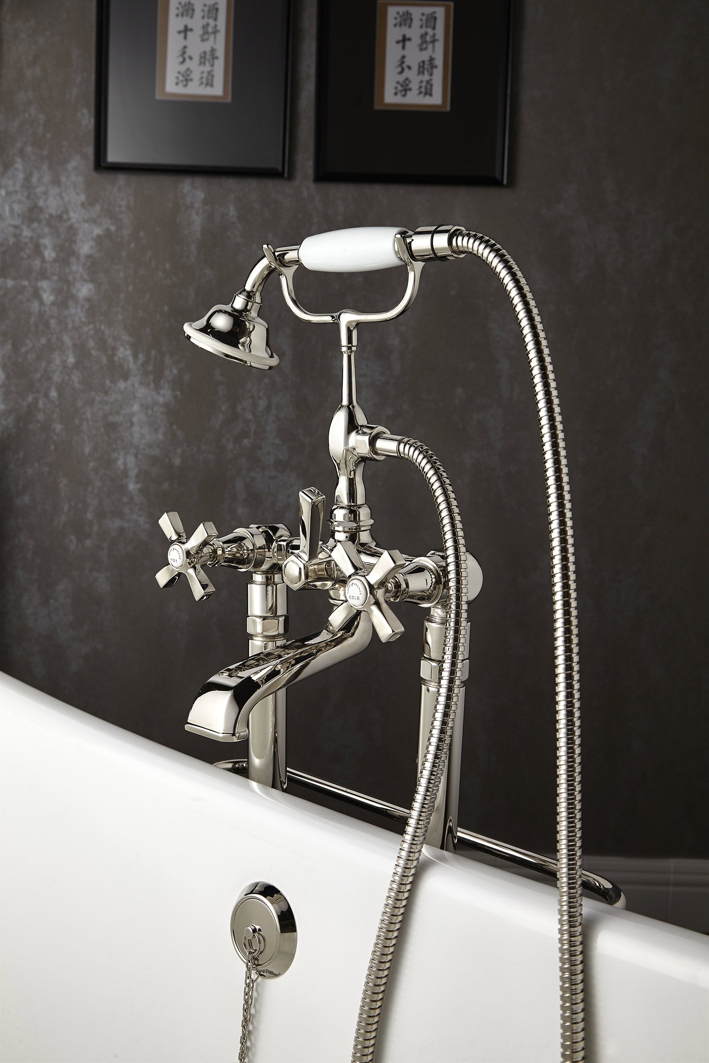 „Free standing“-Badewanne Crowe von Fatto Italia