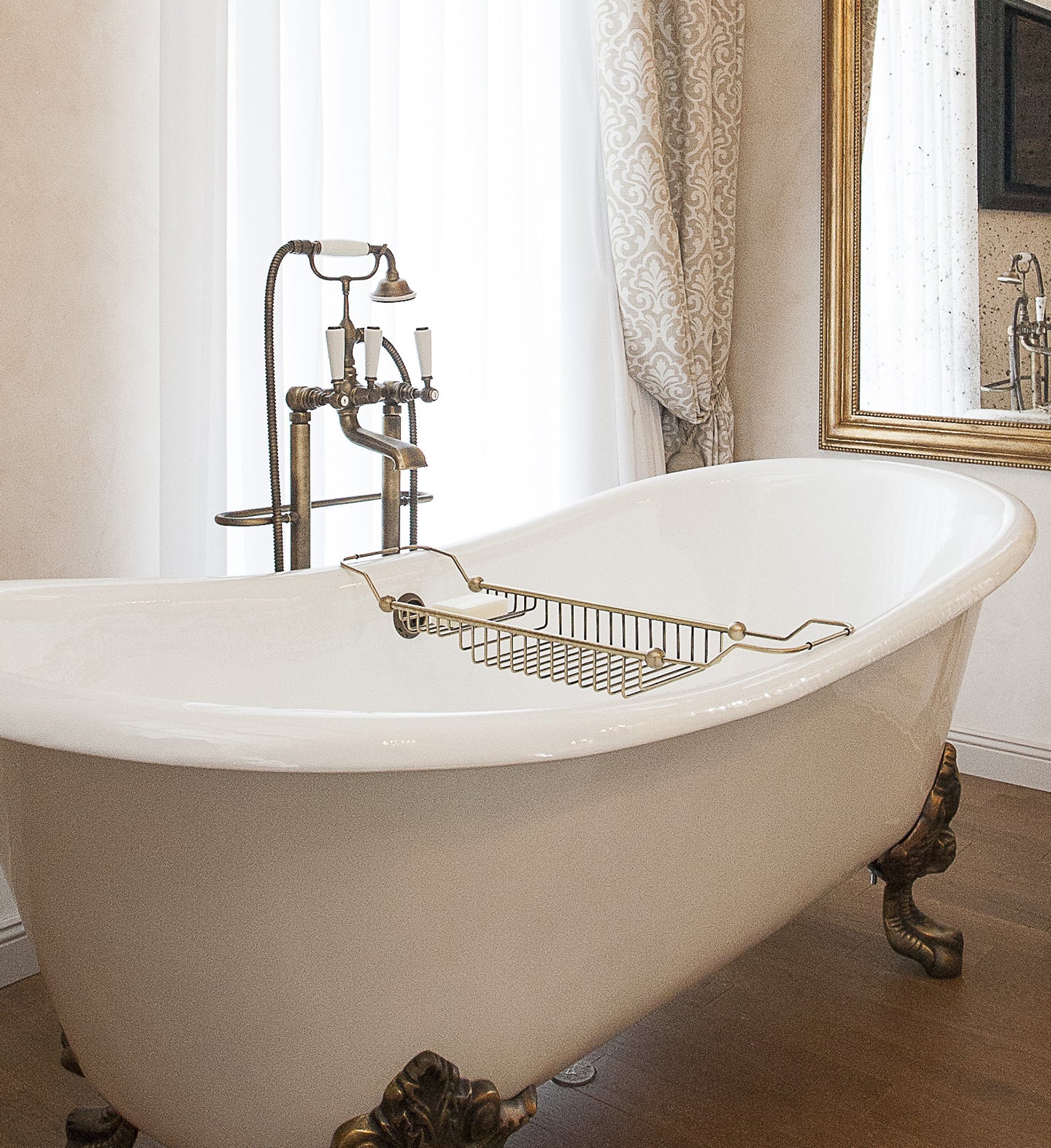 Ablage für Badewanne Bowery von Fatto Italia